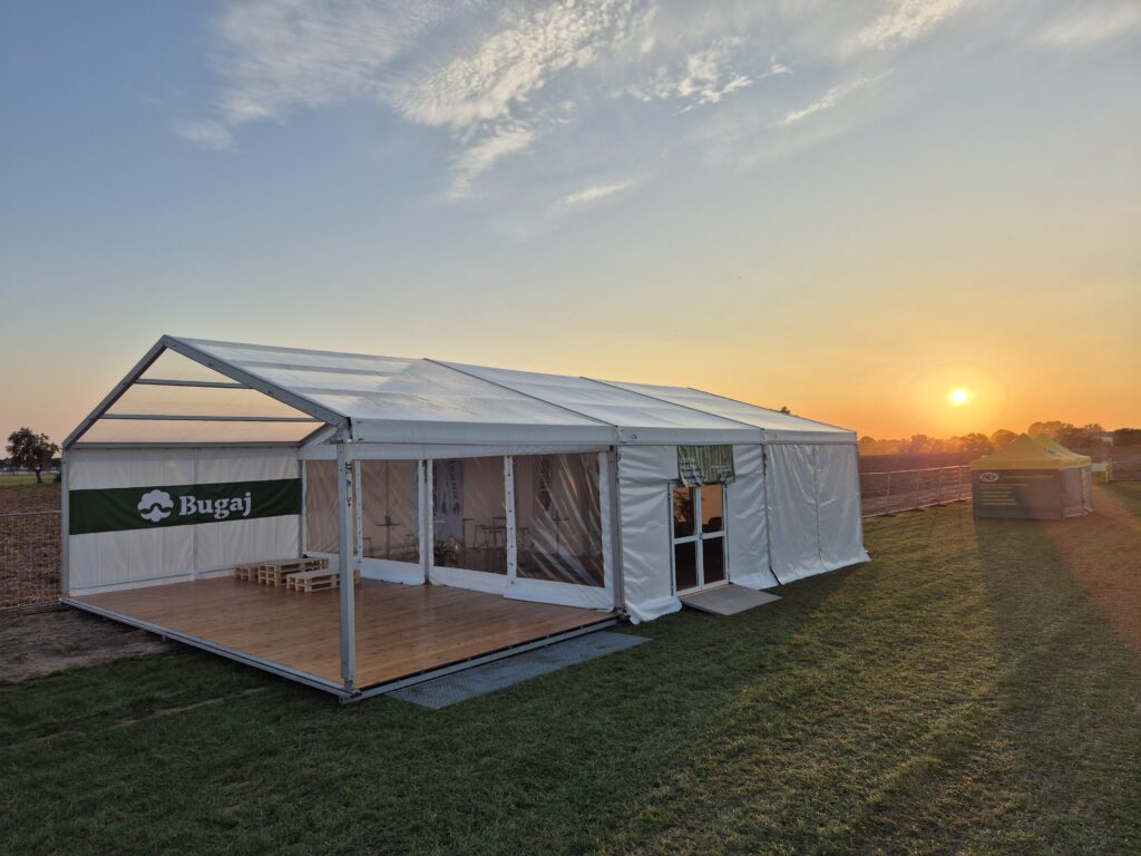 Namioty wielkogabarytowe